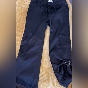 Satin Cargos